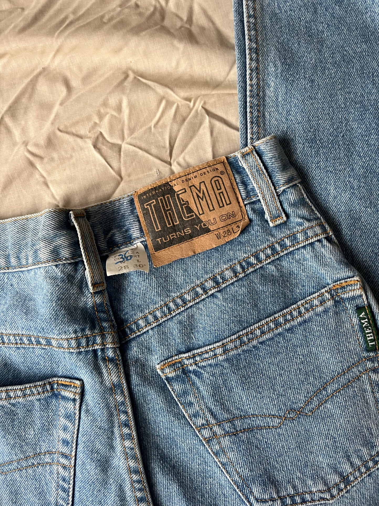 Hope 90s Jeans UK 6