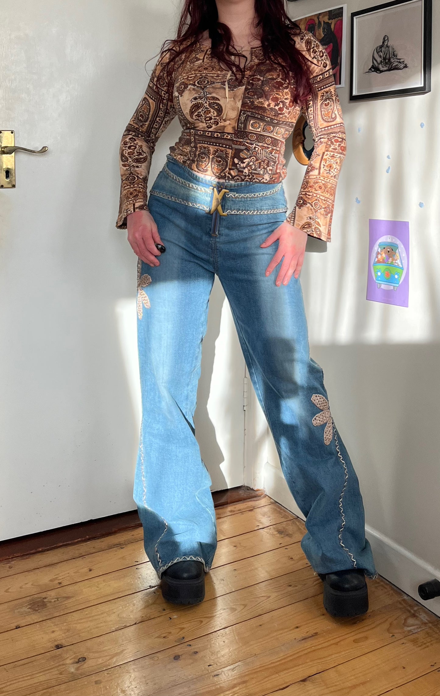 Flared Jeans - UK 14-16