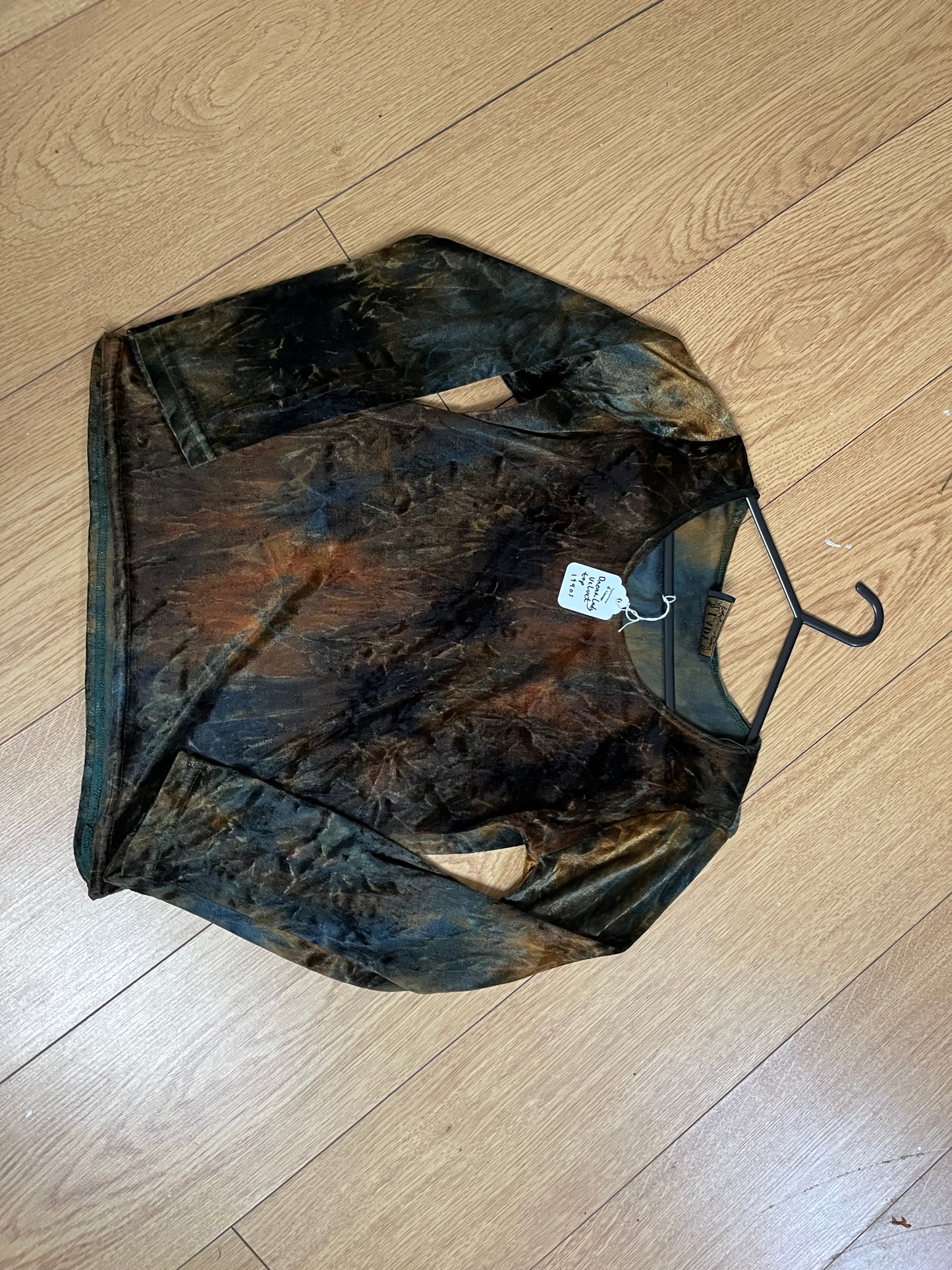 Velvet Top UK 10