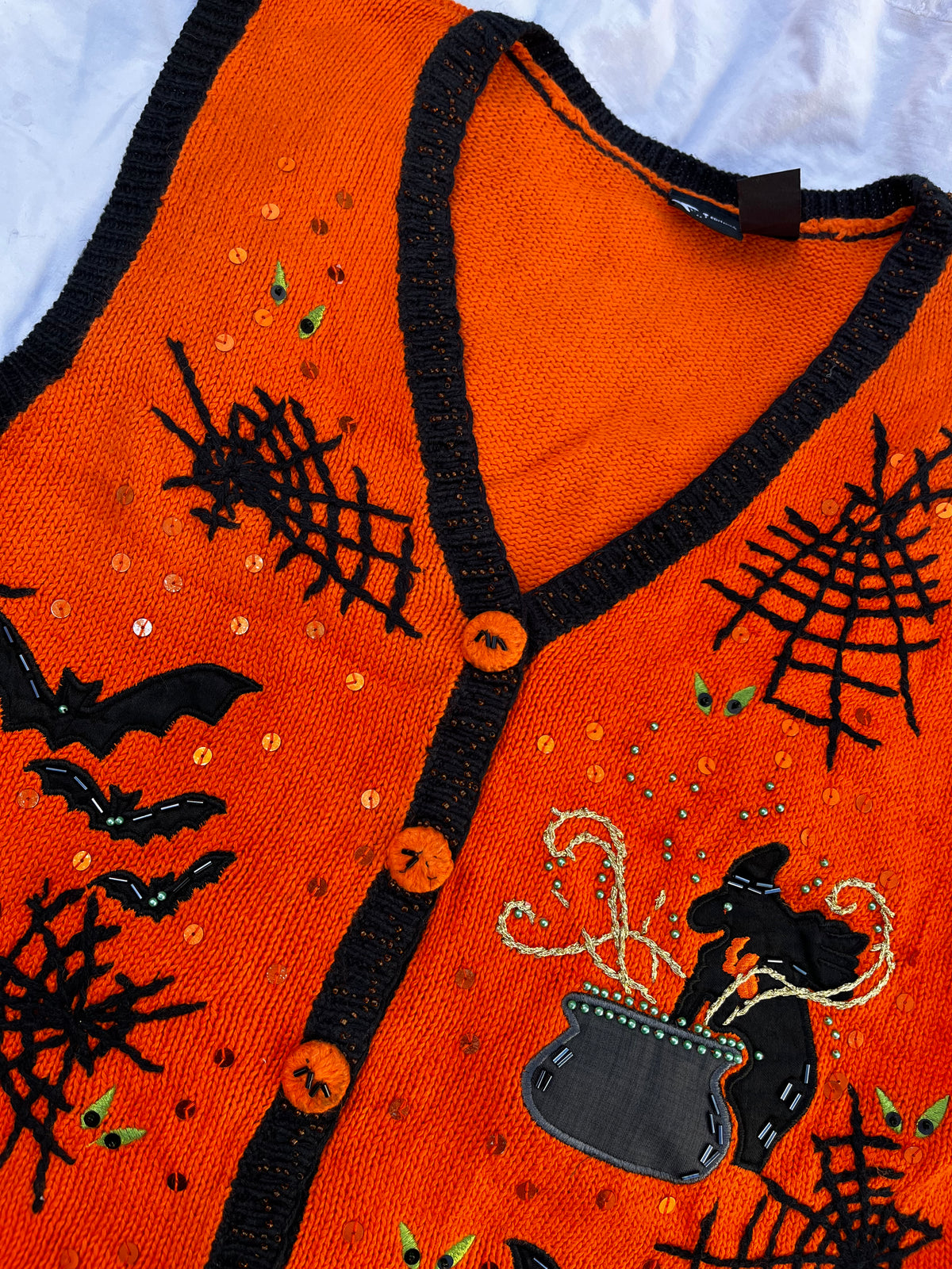 Cobwebs 1990s Halloween Sweater Vest M