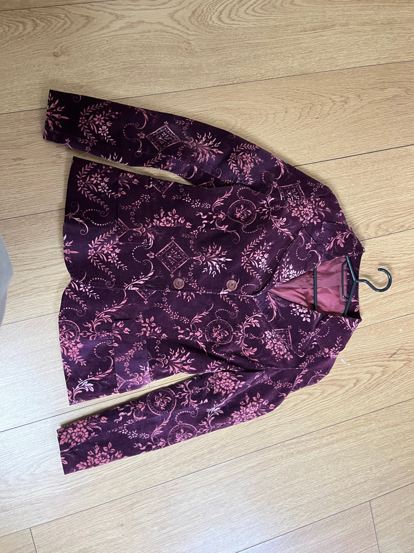Velvet Jacket UK 8/S