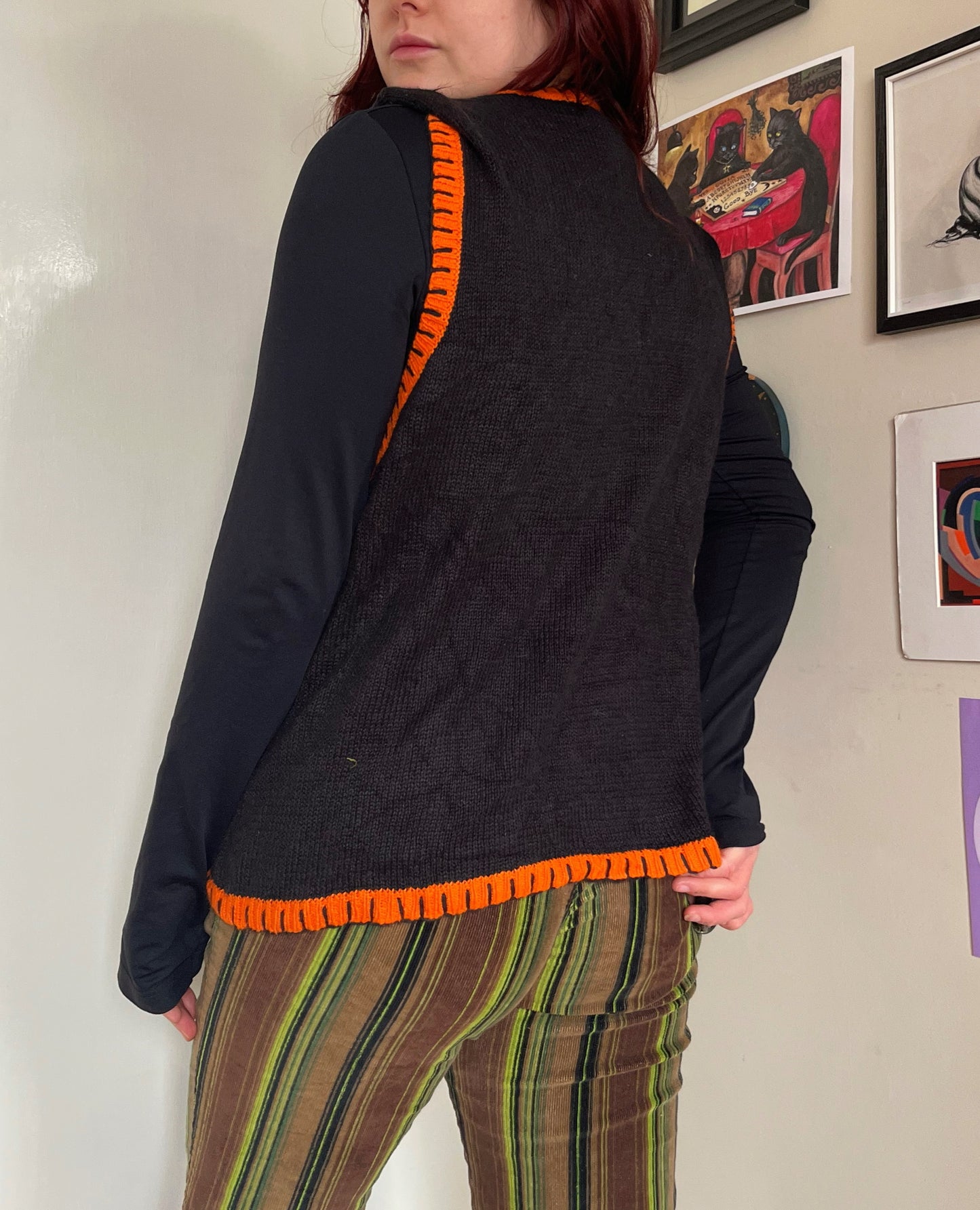 All Hallows 1990s Halloween Sweater Vest L