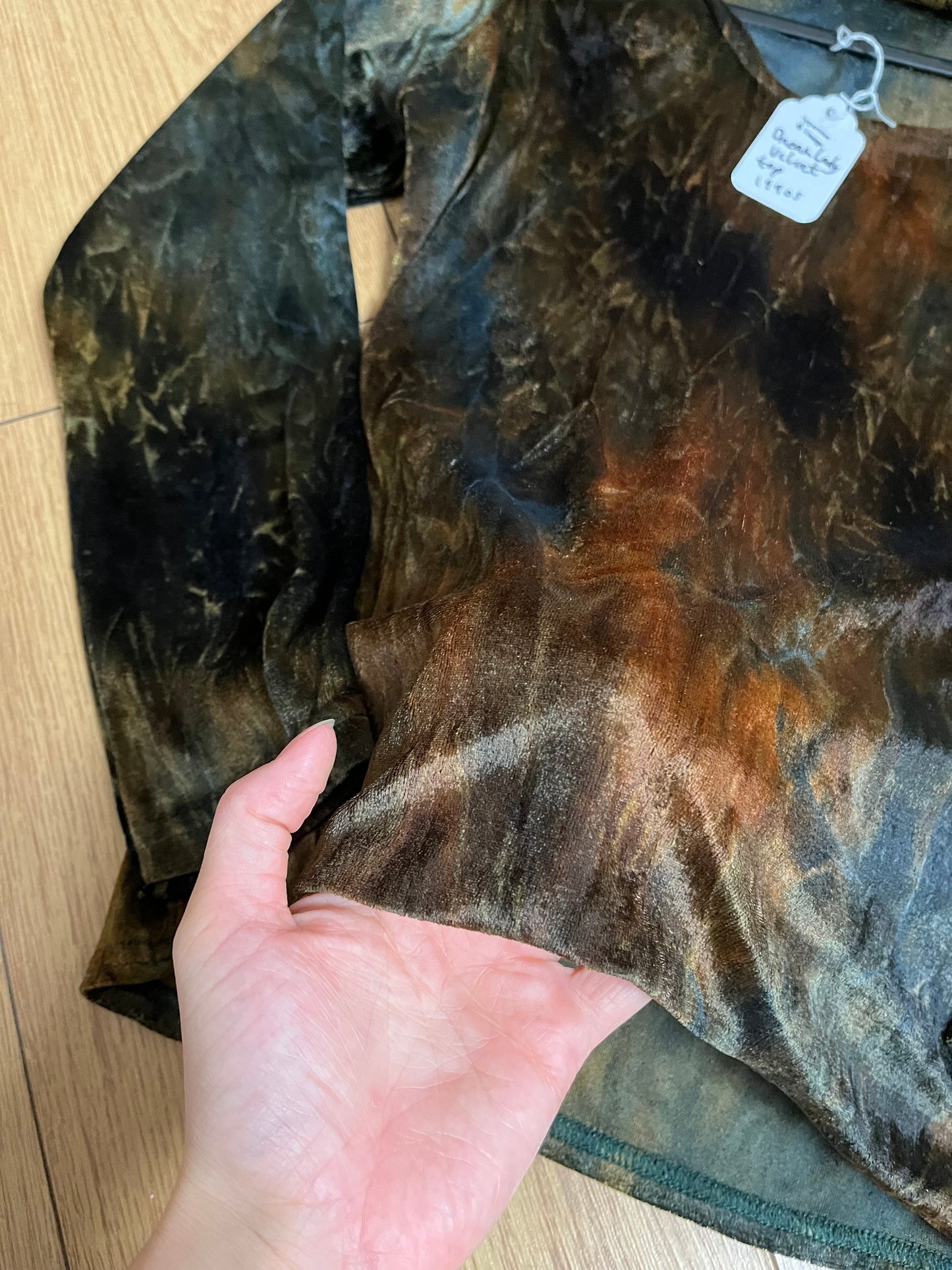 Velvet Top UK 10