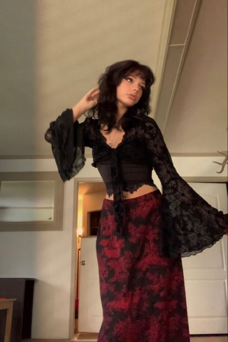 Romantic Goth Style Bundle UK UK 8 - 4 Pieces