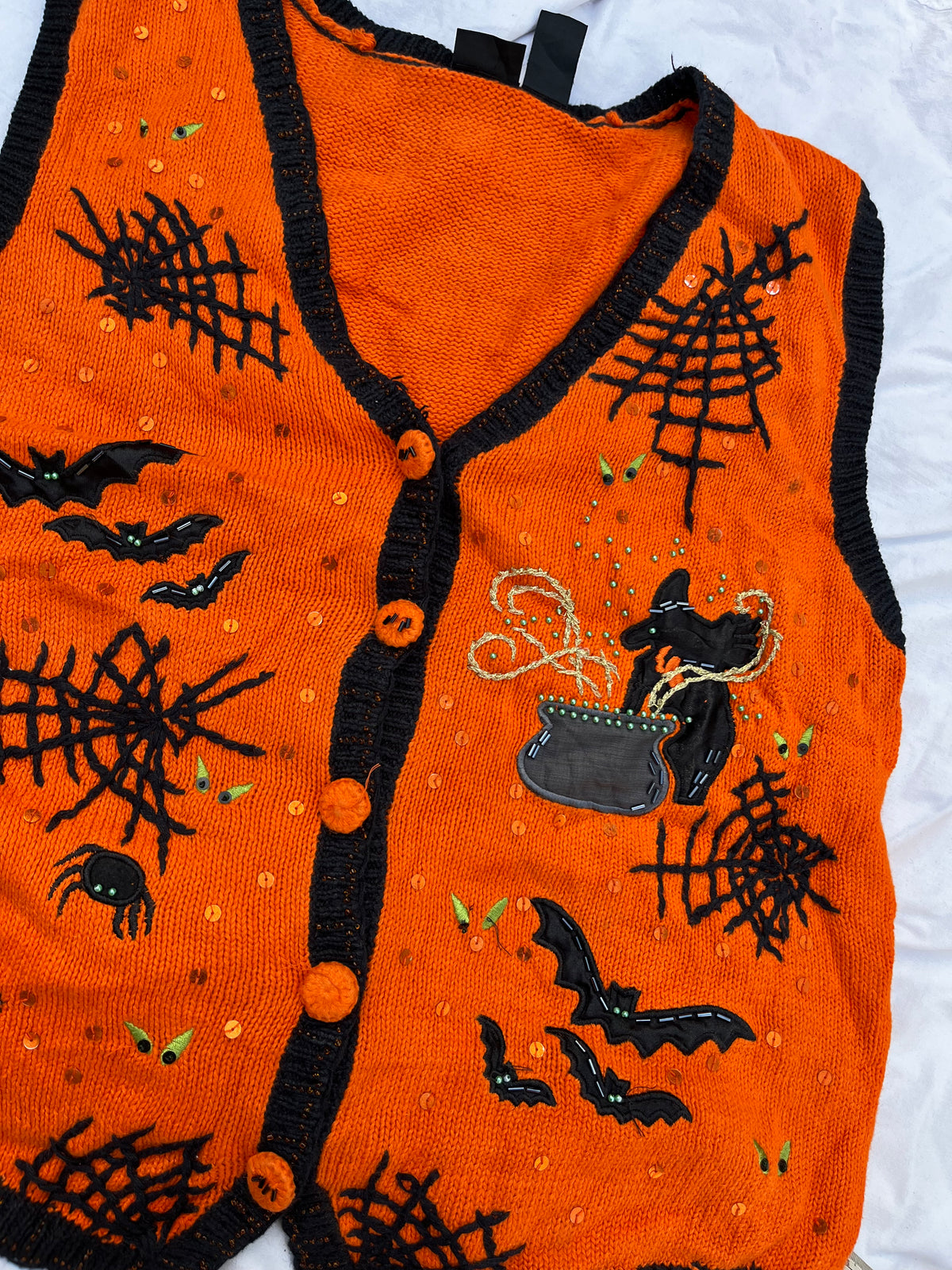 Cobwebs 1990s Halloween Sweater Vest L
