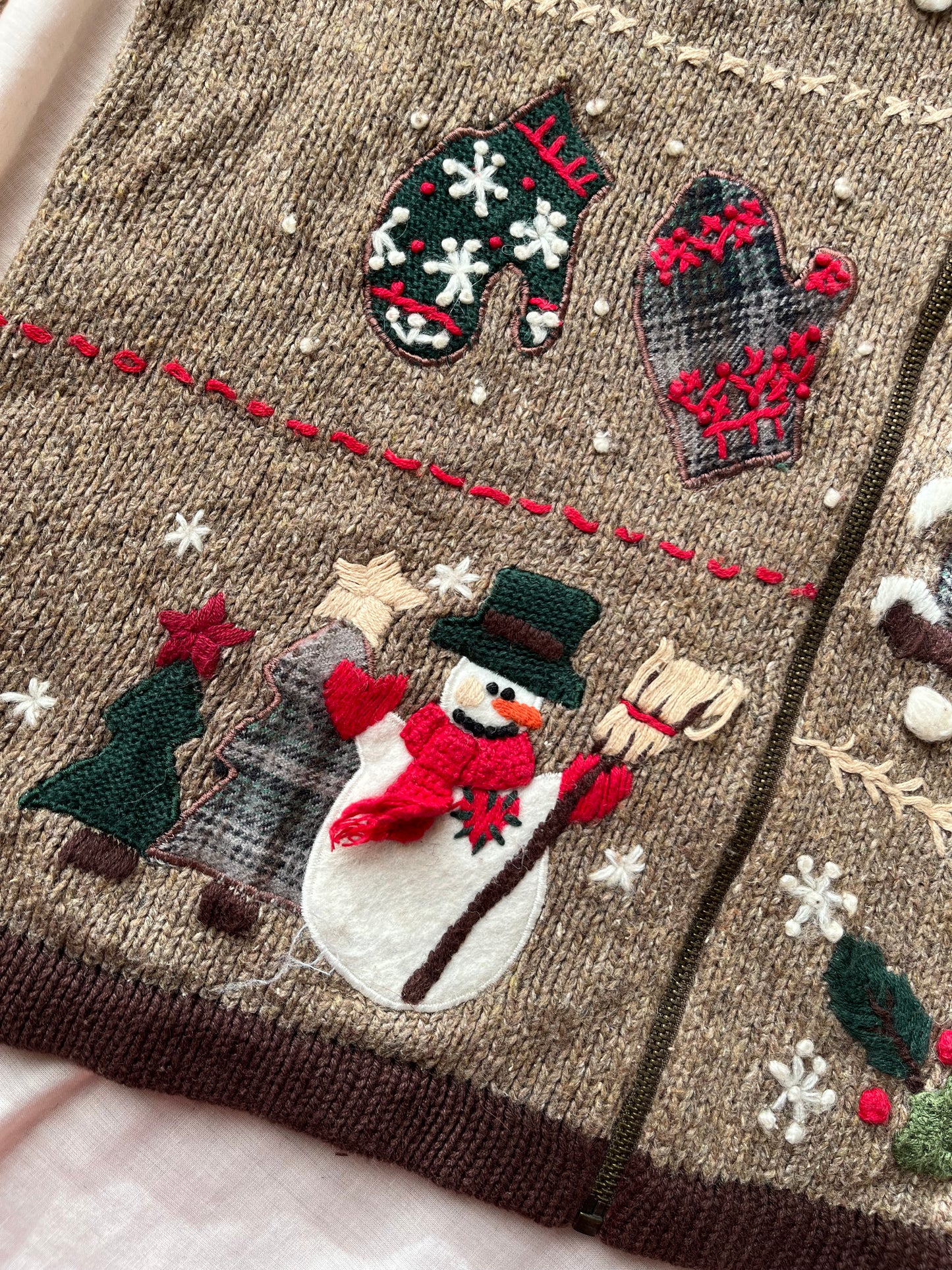 Winter Woodland 1990s Cardigan UK 4-14/M