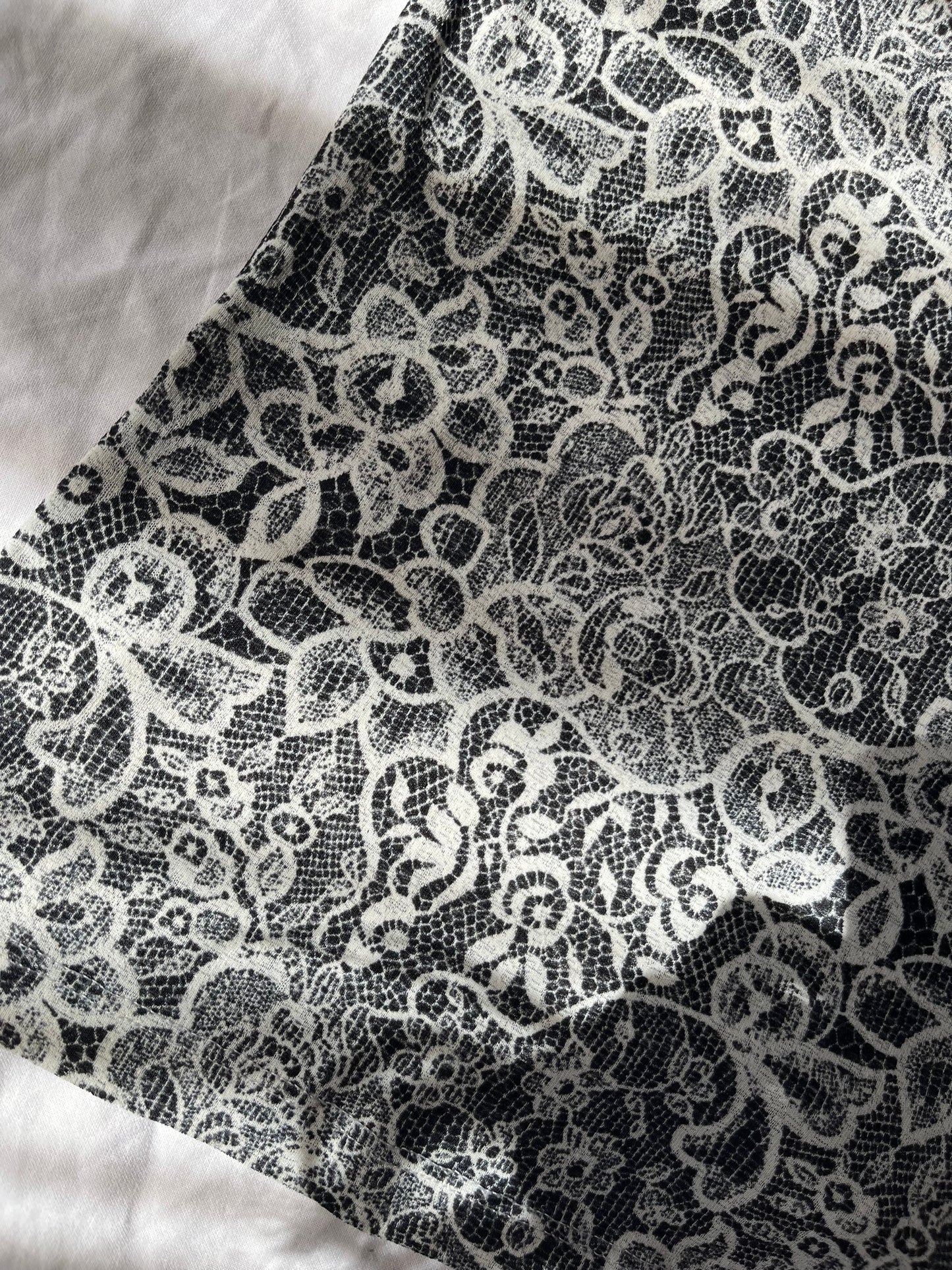 Floral Pattern Top UK 16/18