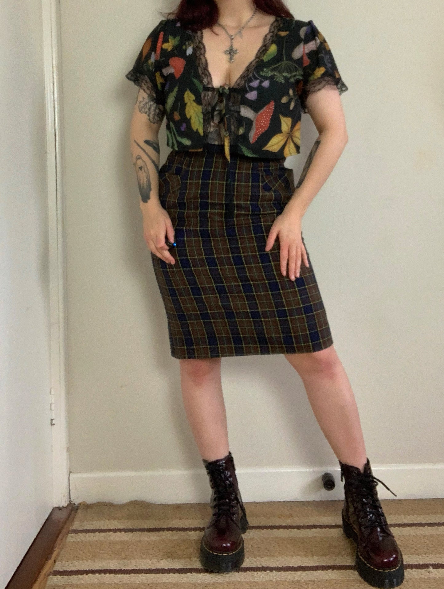 Lola 90s Tartan Skirt UK 8