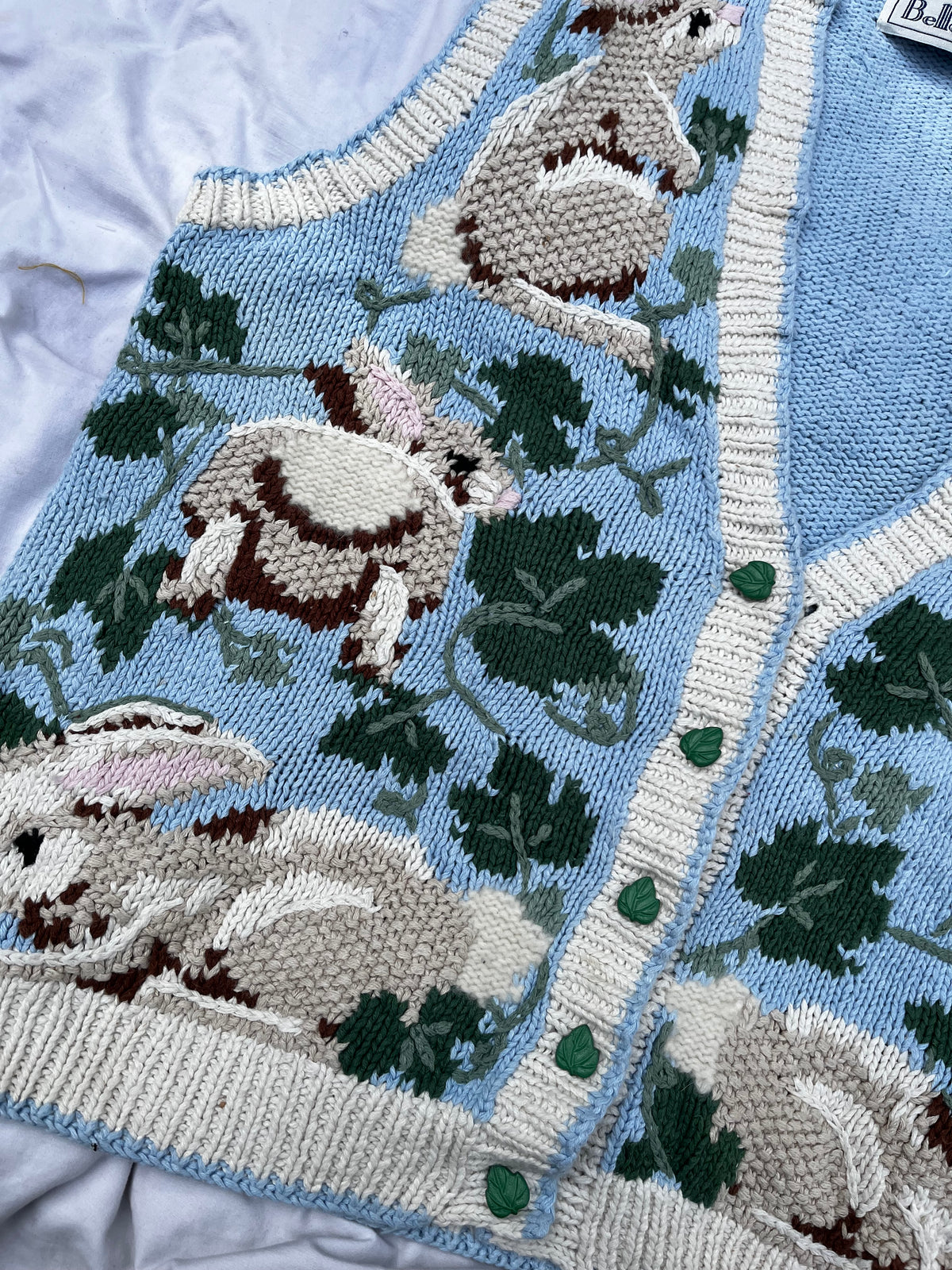 Bunny Sweater Vest M