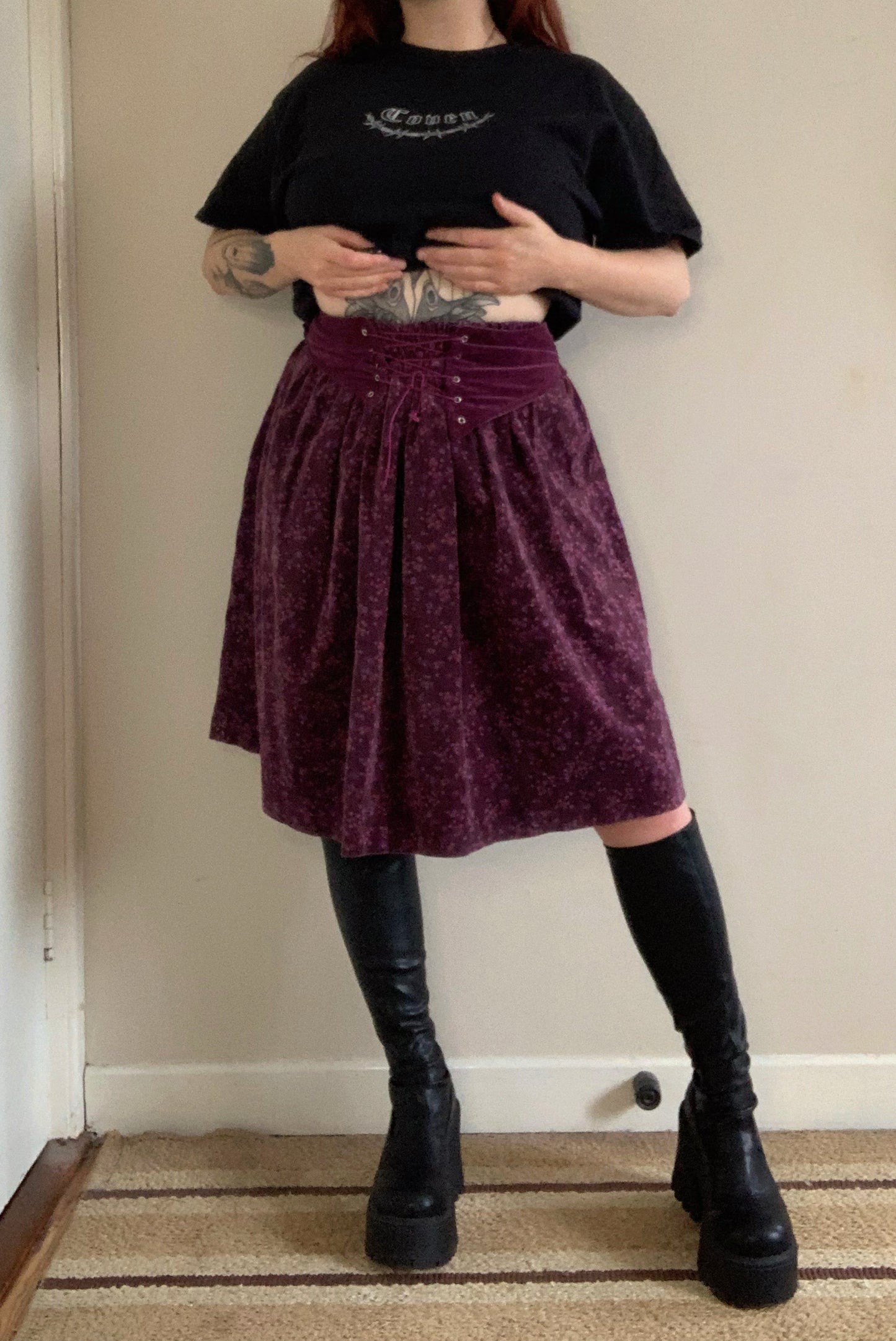 Amelia 90s Velvet Skirt UK 6-10