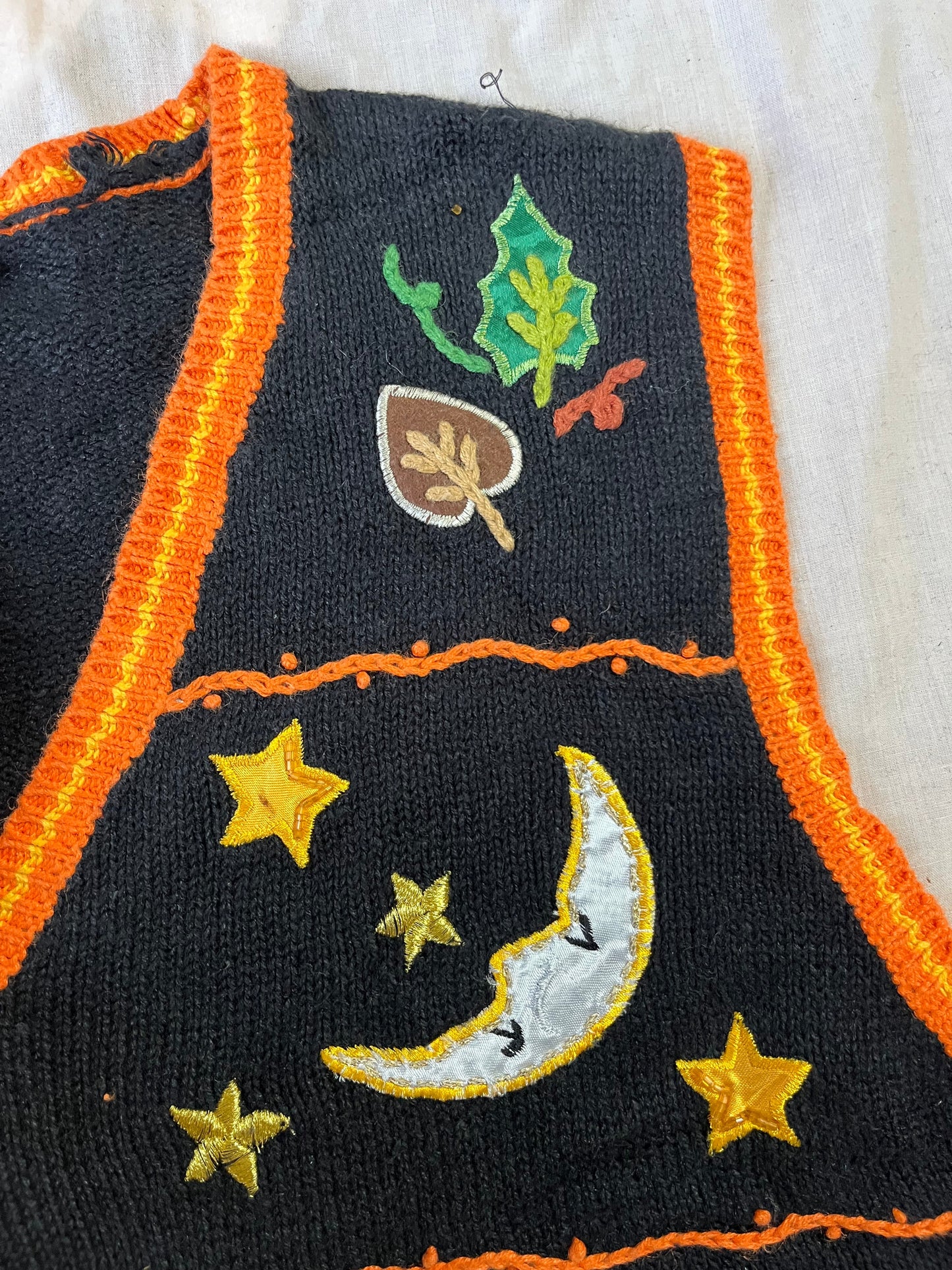 Dusk 1990s Halloween Sweater Vest L/XL