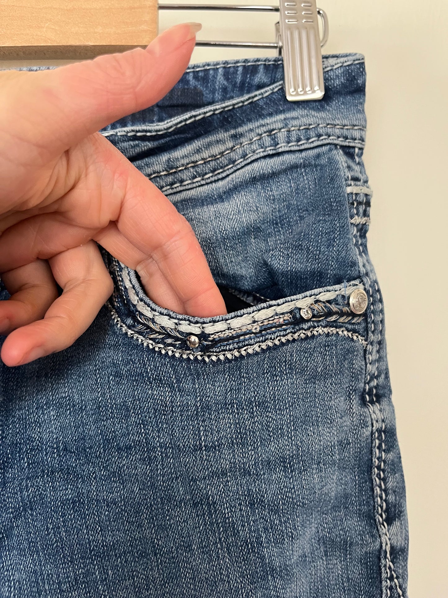 Nicole Jeans UK 6