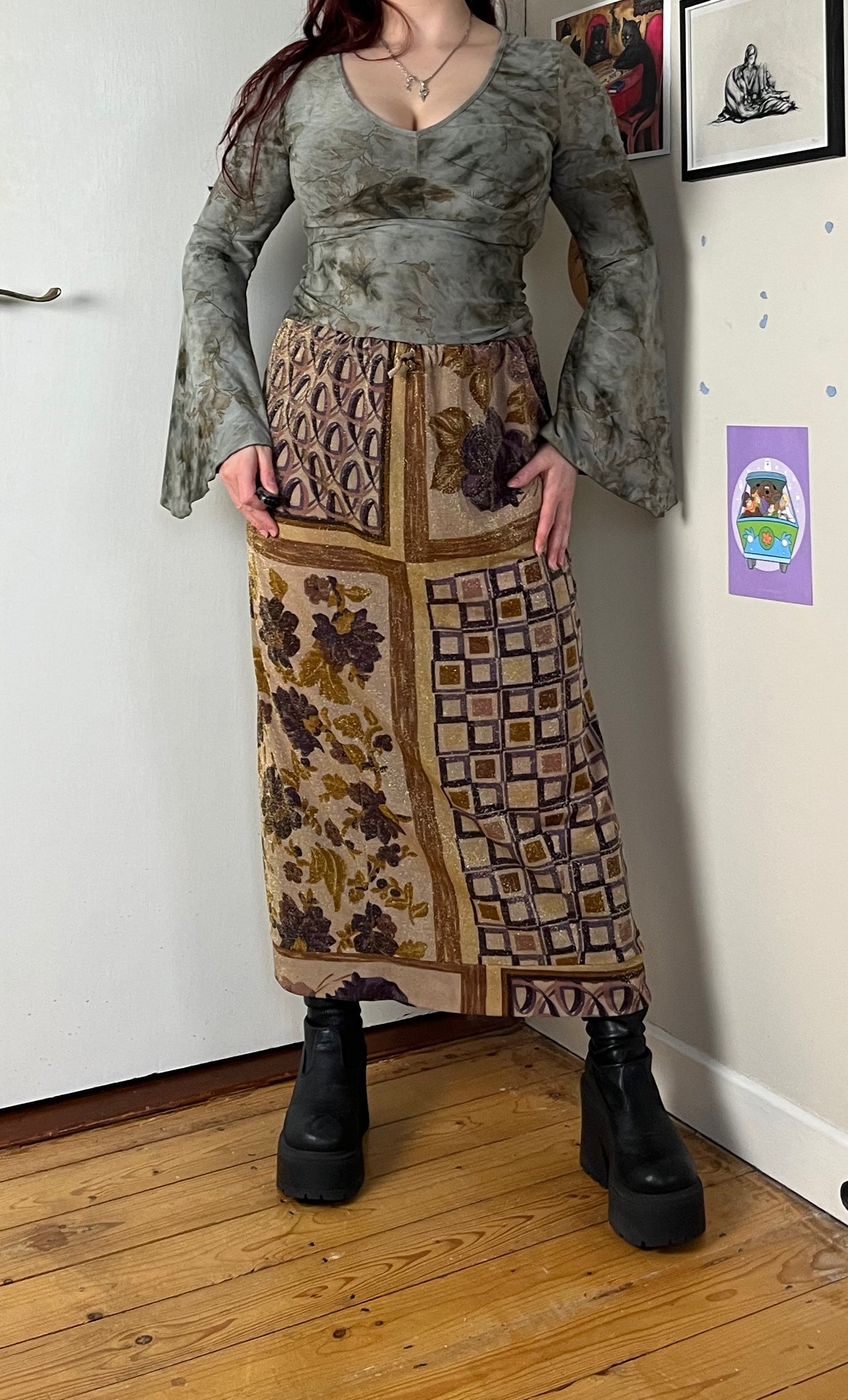 Glittery Floral Skirt UK 12-16