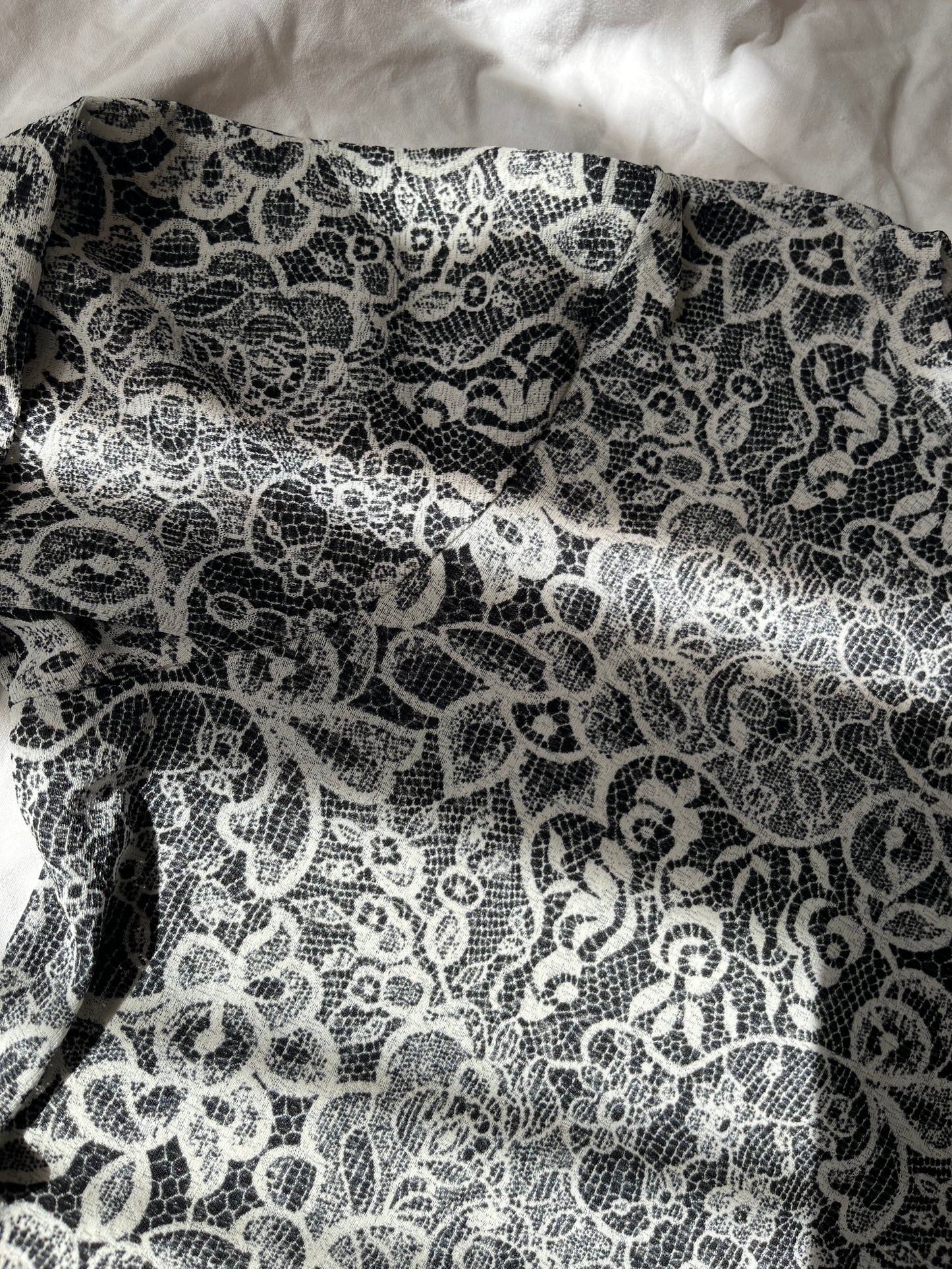 Floral Pattern Top UK 16/18
