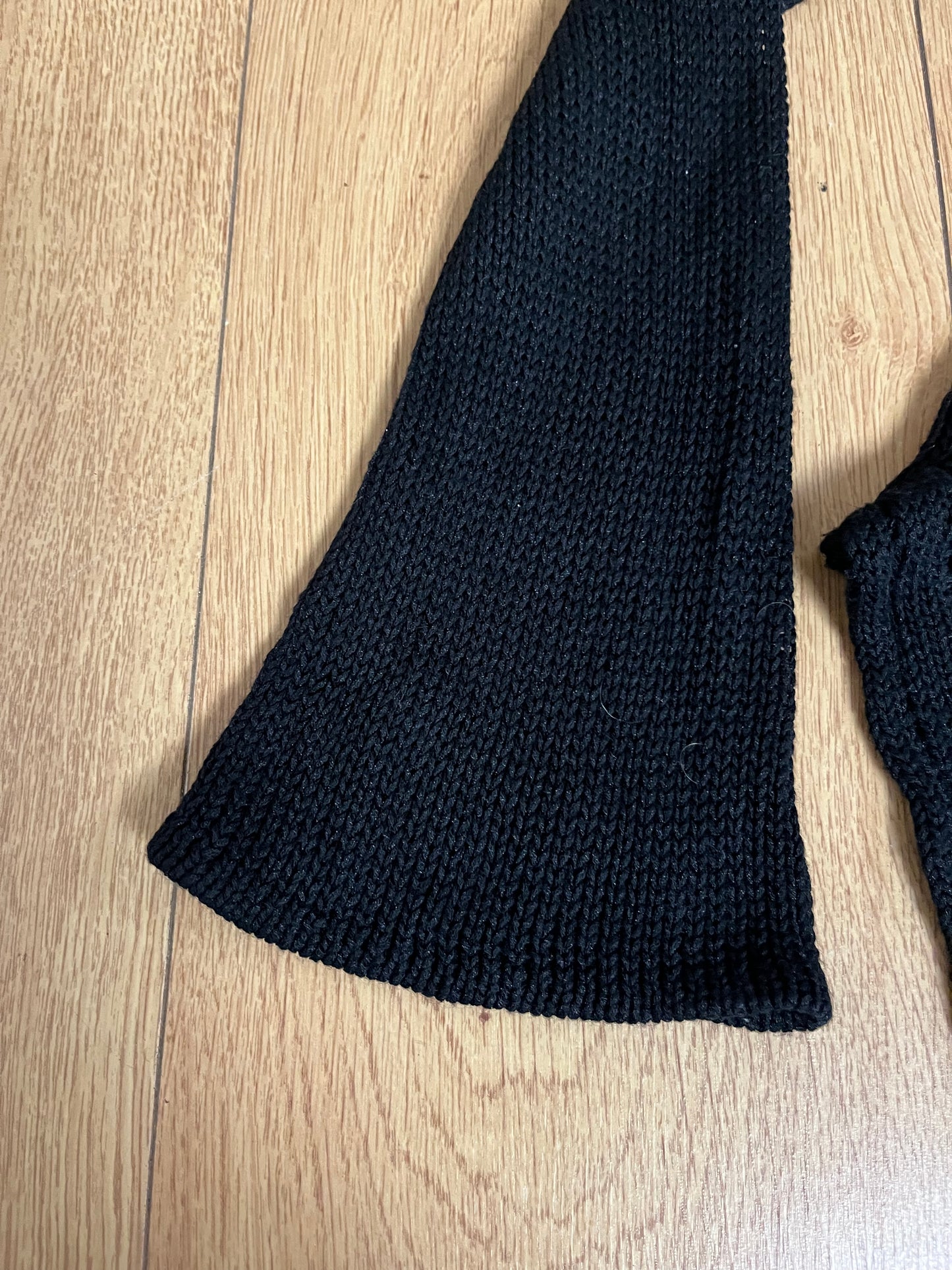 Black Jumper UK 6-10