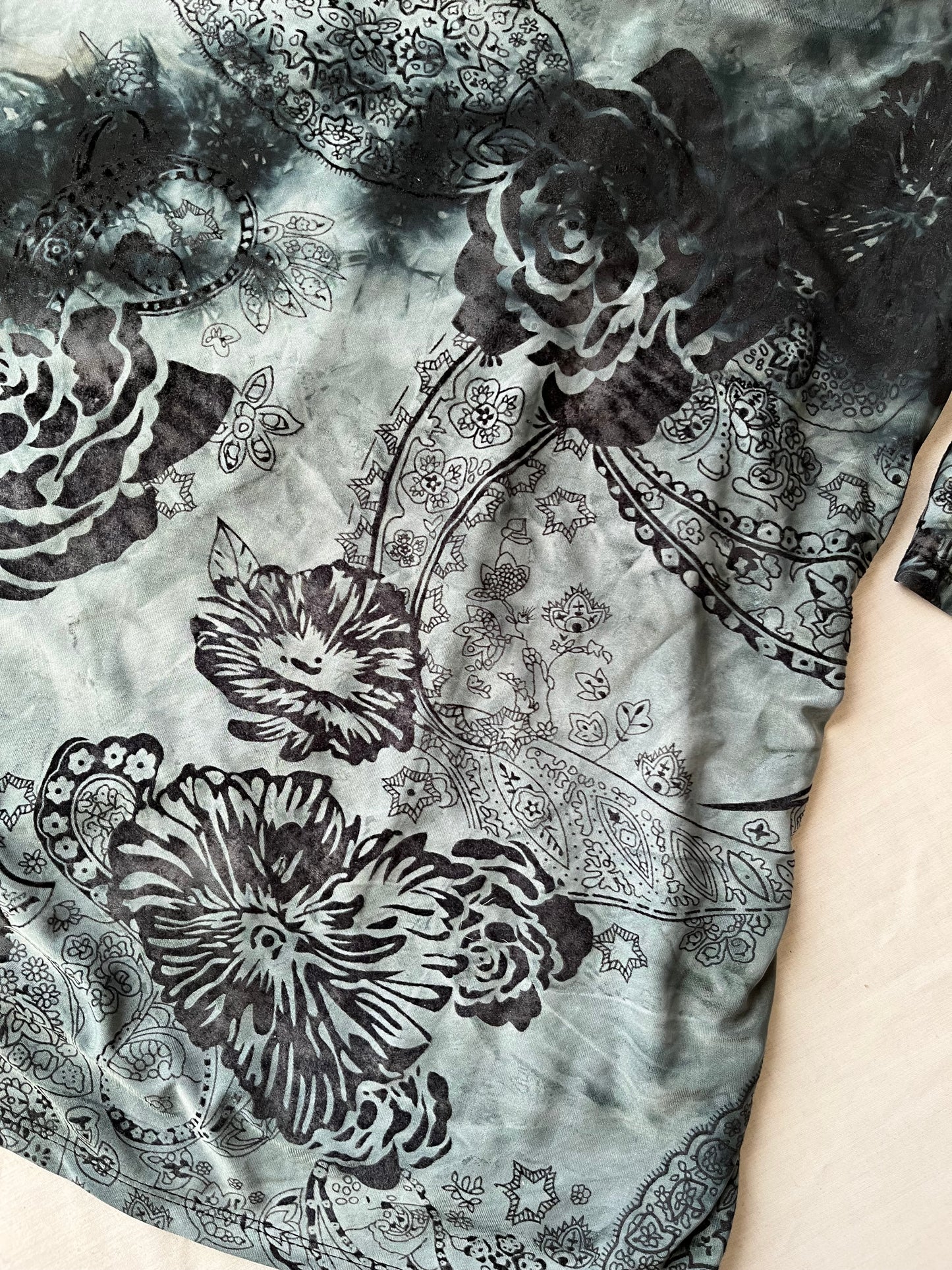 Floral Patterned Top - UK 18