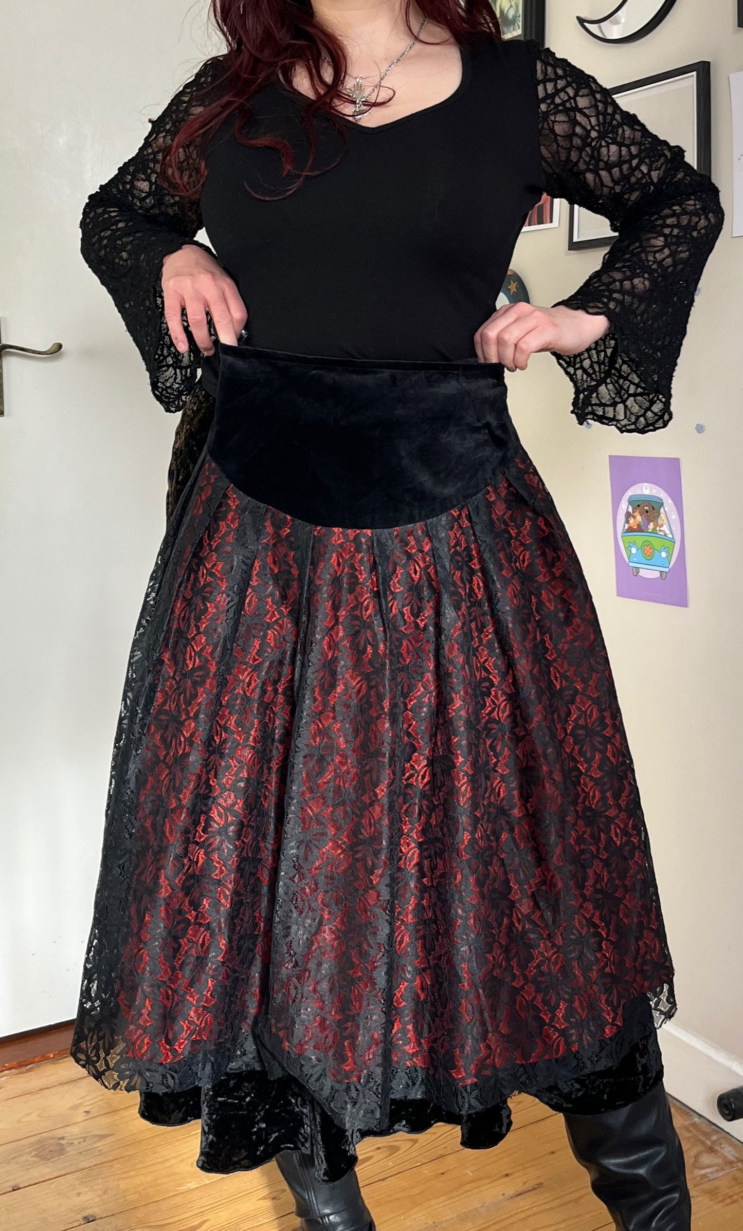 Lace and Velvet Skirt UK 8
