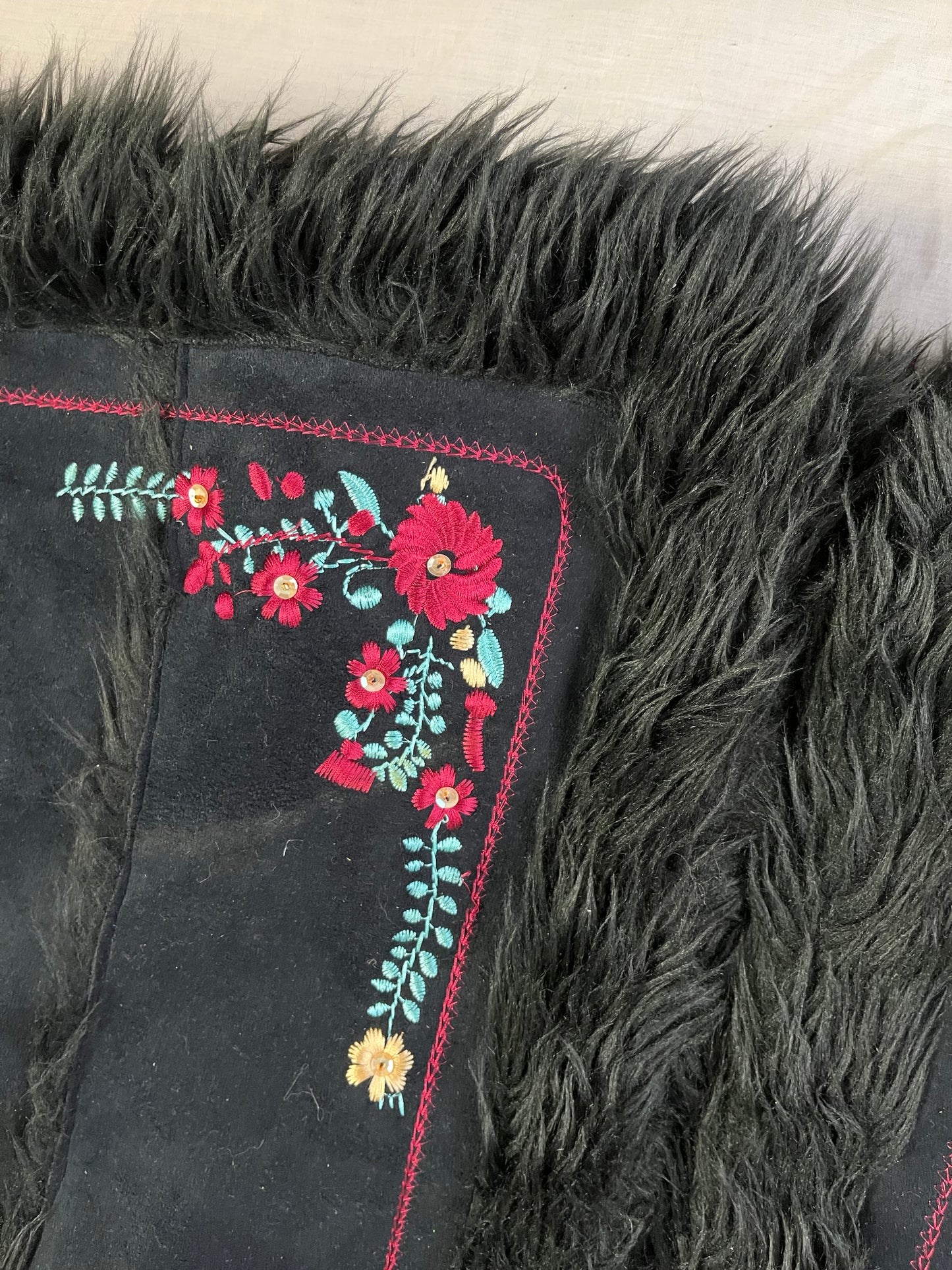 Sleeveless Afghan Coat XXL