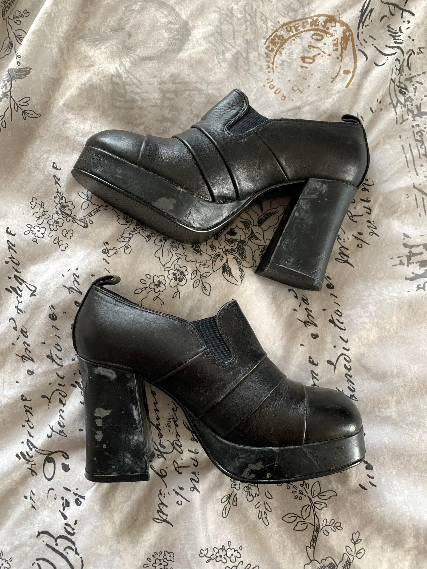 Natalie 90s Shoes UK 3.5/EU 36/US 5.5