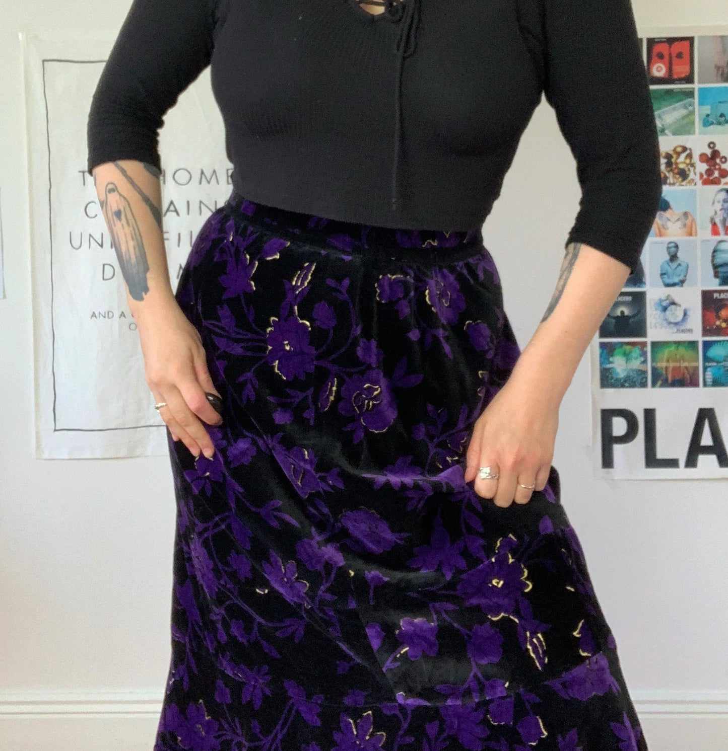 Isabella 90s Velvet Skirt UK 12