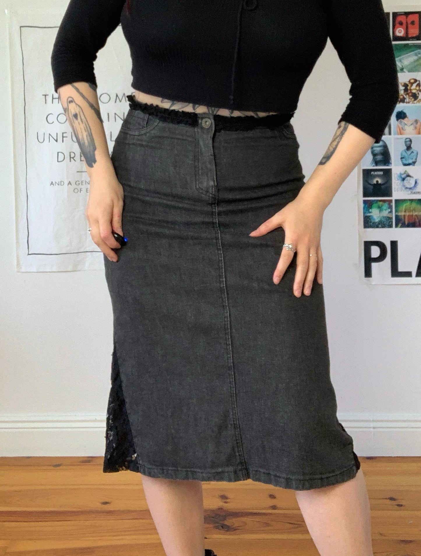 Charlotte 90s/Y2K Denim Skirt UK 8/10